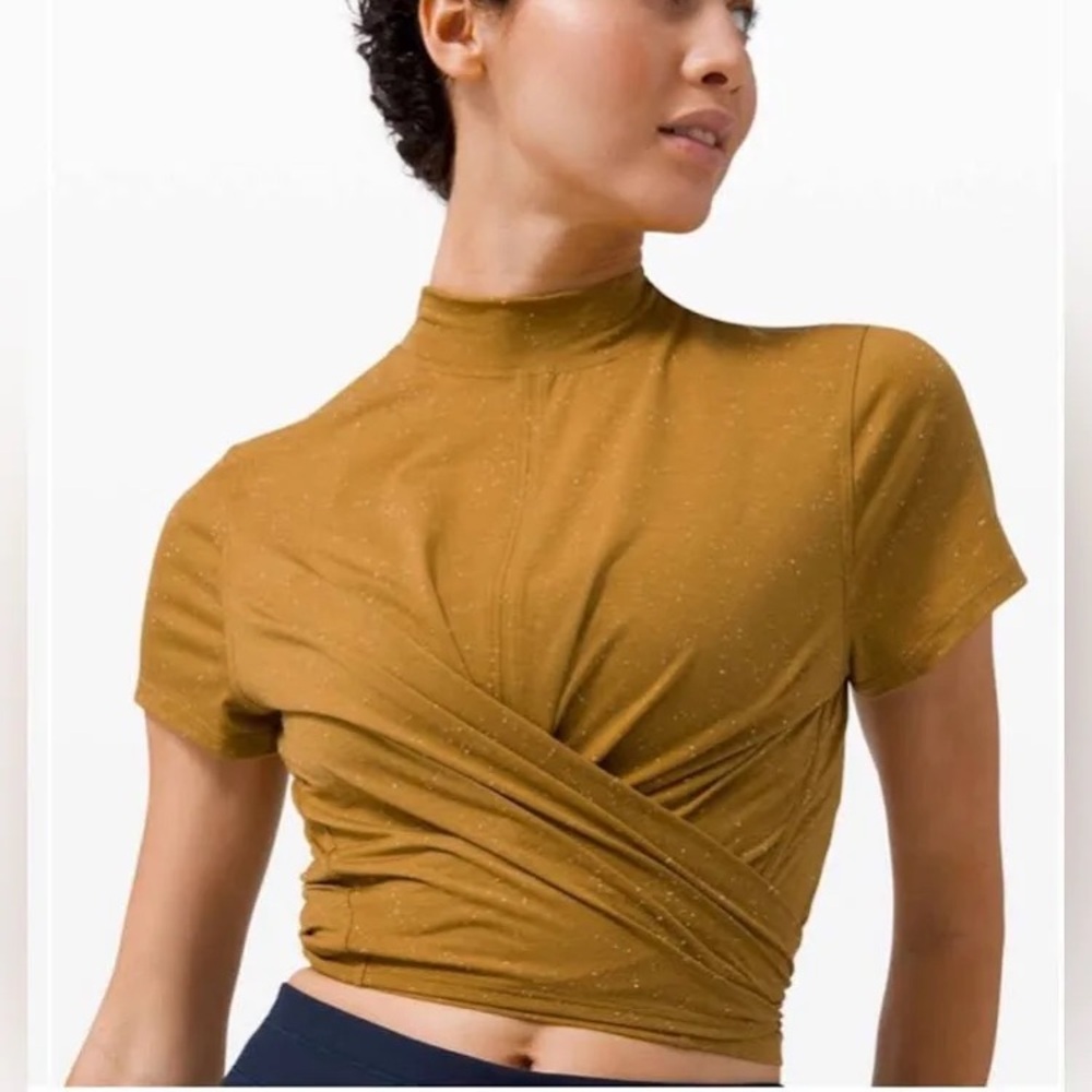 Lululemon Time to Restore Mock Neck SS